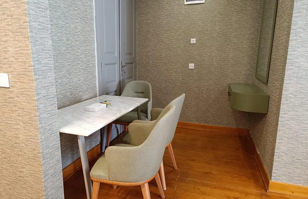 Monev Suites Hotel-1