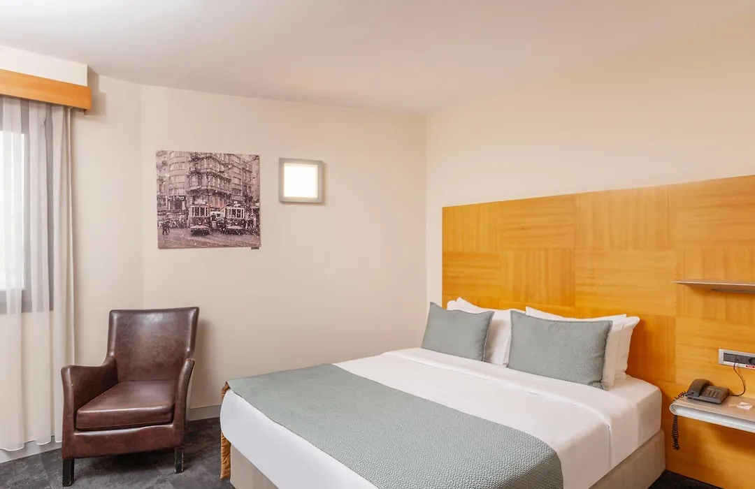 Point Hotel Taksim-1