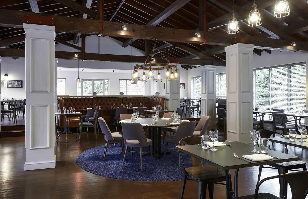Novotel London Stansted Airport-1