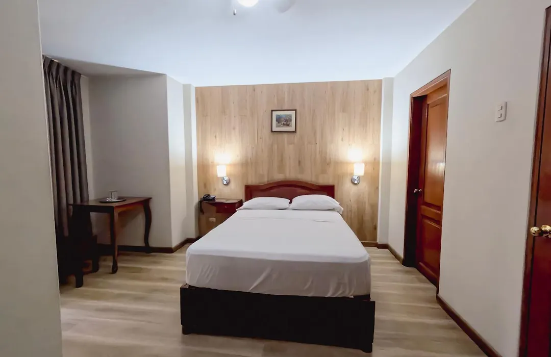 Hotel Asturias Inn-1