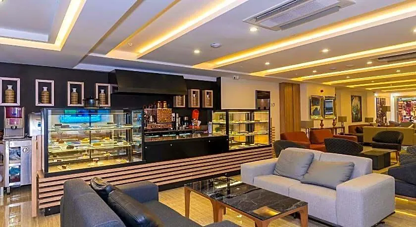 38 Hotel-1