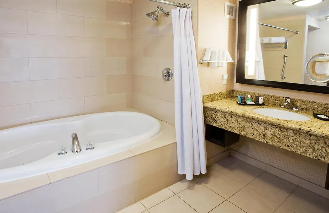 Crowne Plaza Anchorage-Midtown By Ihg-1