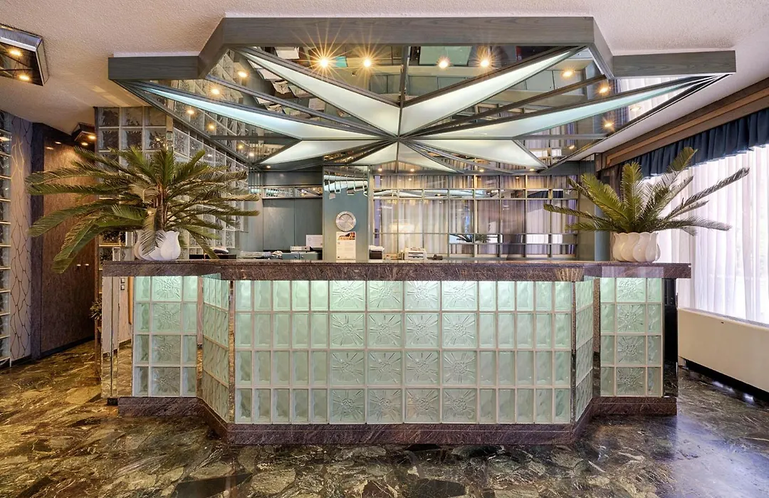 Xenophon Hotel-1