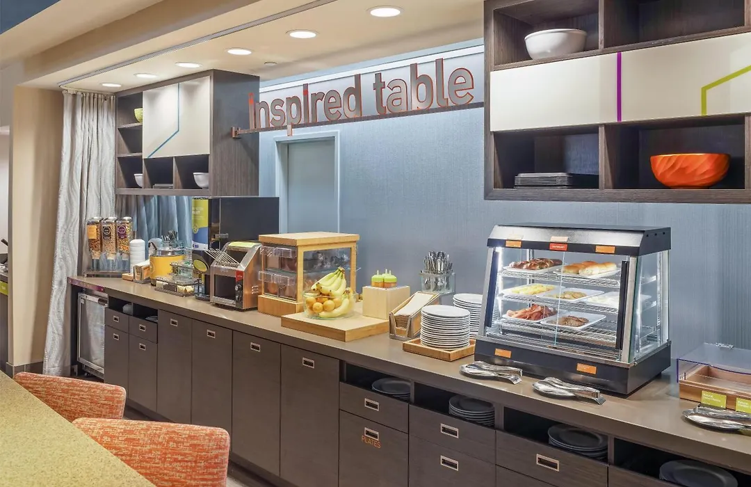 Home2 Suites By Hilton Milwaukee Airport-1