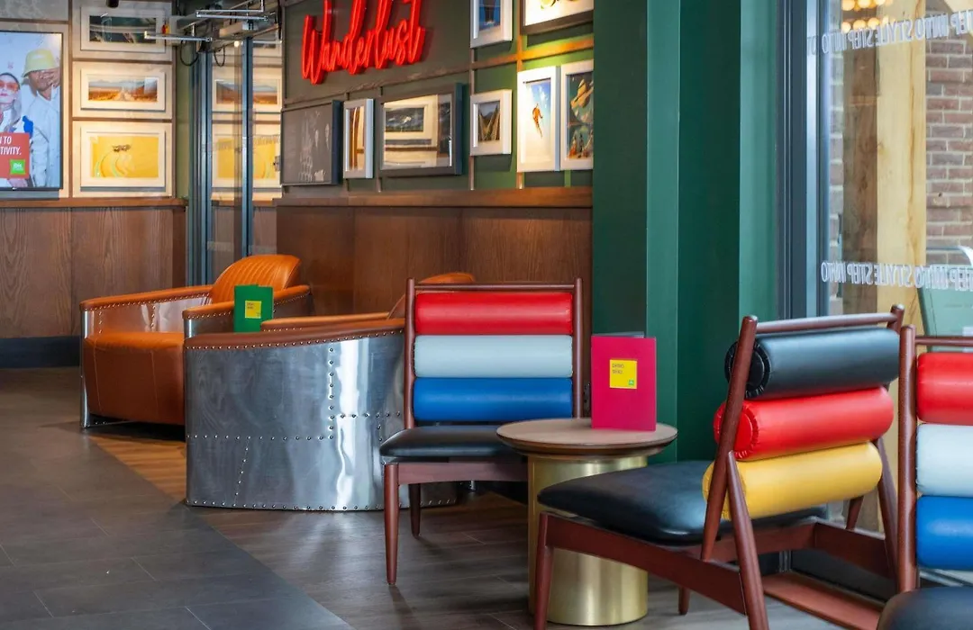 Ibis Styles London Gatwick Airport-1