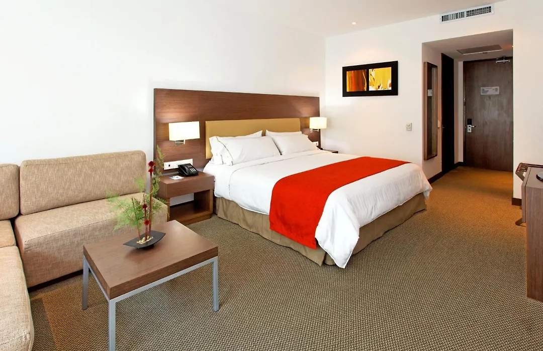 Holiday Inn Express Bogota - Parque La 93 By Ihg-1