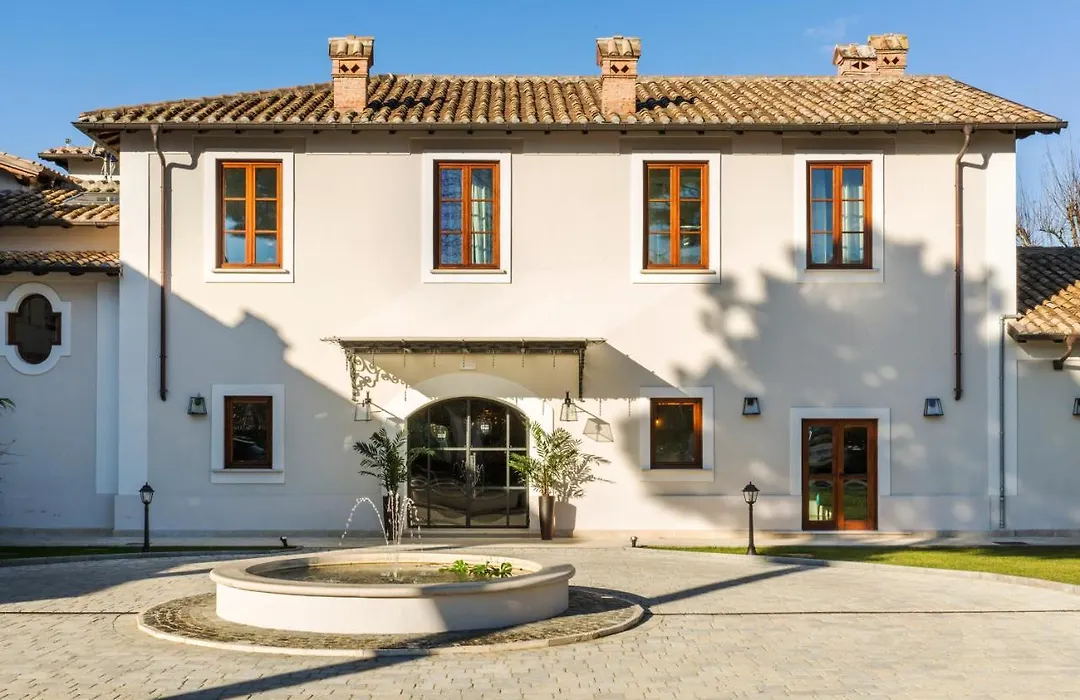 Favilla Hotel Di Charme-1