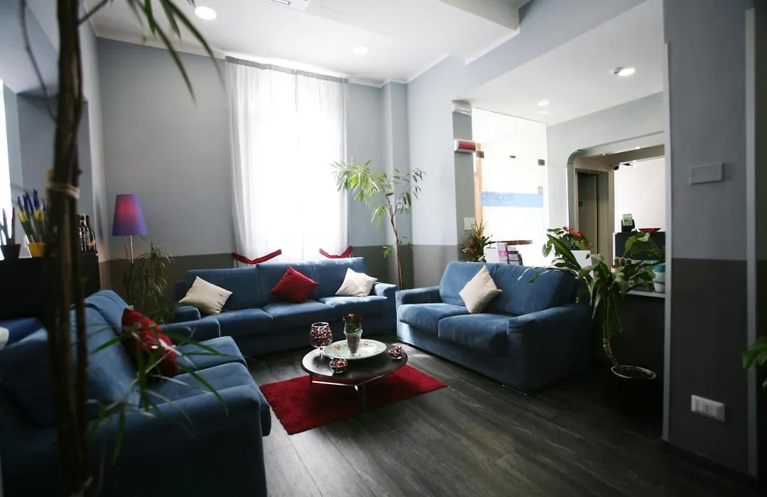 Hotel Magenta-1