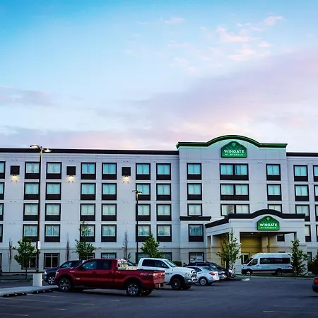 Wingate By Wyndham Calgary Airport-2