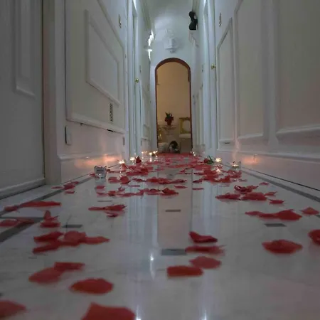 Erossuite Guesthouse-3