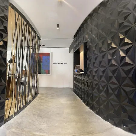 Suites Arboleda 215-3