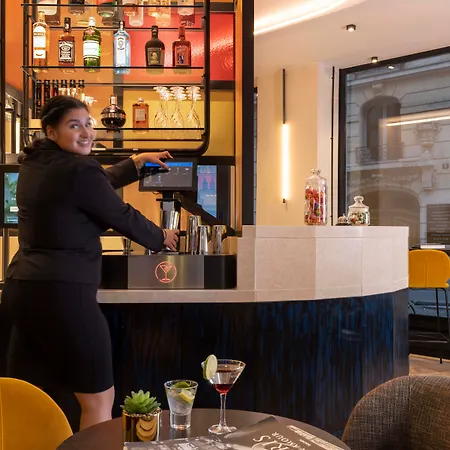 Le 12 Hotel-3