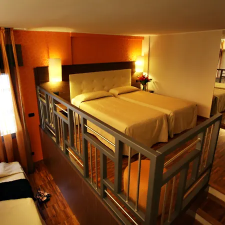 Hotel Des Etrangers-2