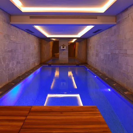 Pera Tulip Hotel & Spa-3