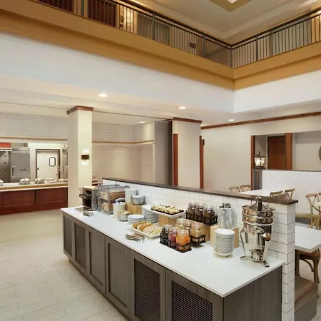 Embassy Suites By Hilton Denver International Airport-2