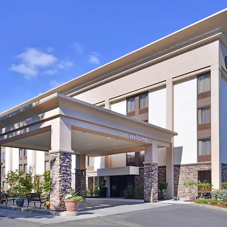 Hampton Inn Seattle Airport-3