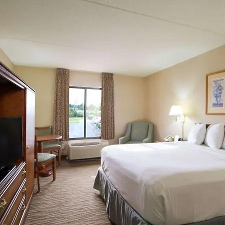 Comfort Inn & Suites Buffalo Airport-3