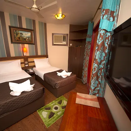 Downtown Hotel-2