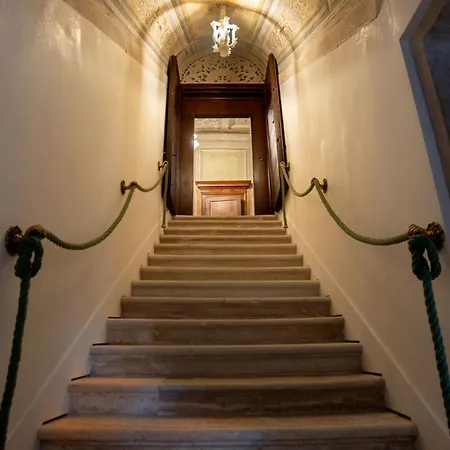 Eight Venezia-2