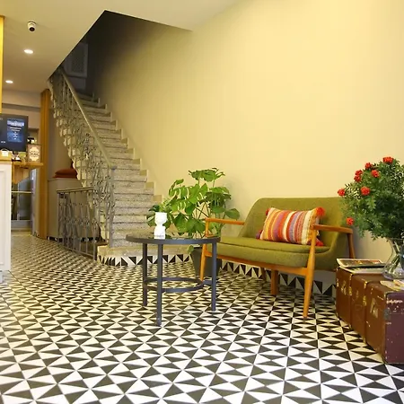Roco Beyoglu-3