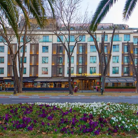 Dosso Dossi Hotels & Spa Downtown-2