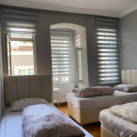 Windrose Hostel Istanbul-3