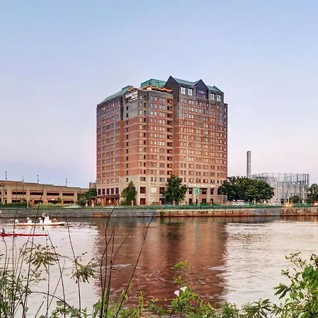 Doubletree Suites By Hilton Hotel Boston - Cambridge-3
