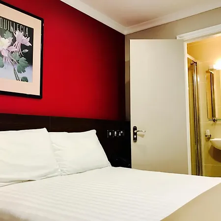 Royal Cambridge Hotel-2
