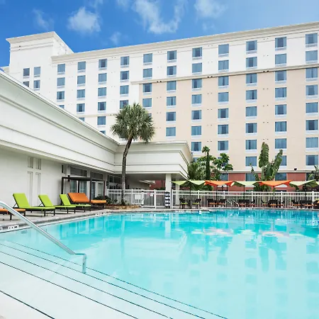 Courtyard By Marriott Across Universal Orlando-3