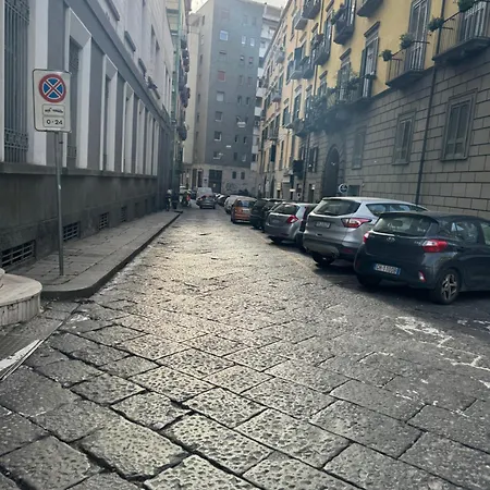 Maison Angioino-2