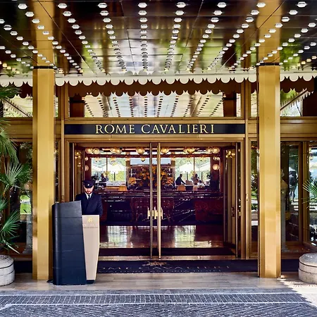 Rome Cavalieri, A Waldorf Astoria Hotel-3