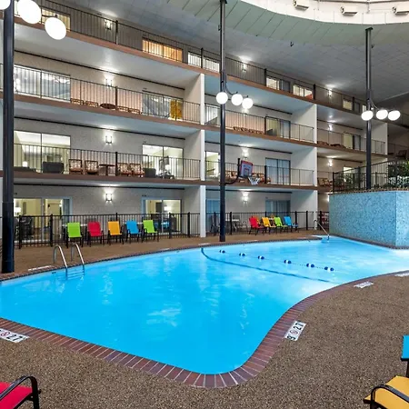 Holiday Inn Des Moines-Airport Conf Center By Ihg-3