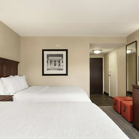Hampton Inn Dulles/Cascades-3
