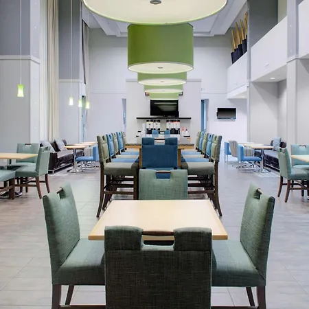 Hampton Inn & Suites Sarasota / Bradenton - Airport-3
