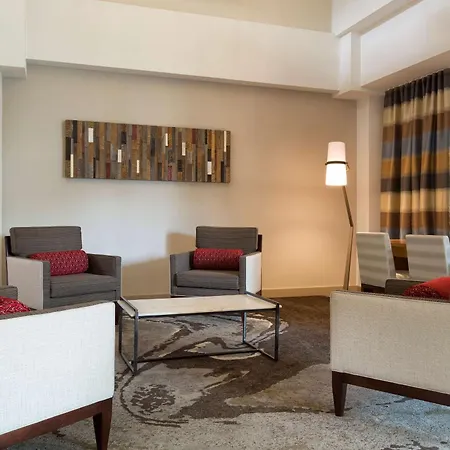 Doubletree Suites By Hilton Nashville Airport-3