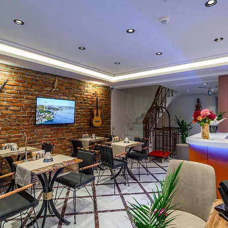Pera Luna Premium Hotel-2