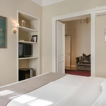 Noble Suites-2