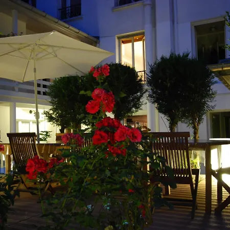 Hotel Alhambra-3