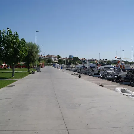 Yesilkoey Airport Hotel-2