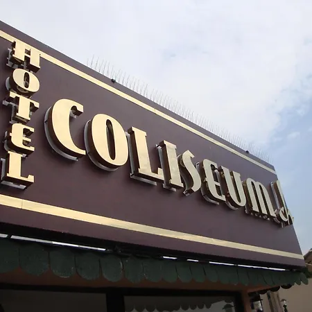 Hotel Coliseum-3