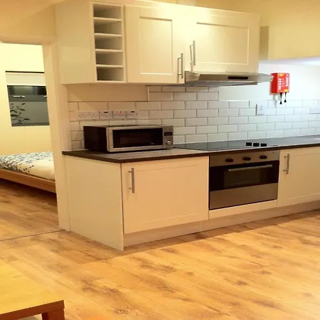 Lyall Apartment Hotel-2