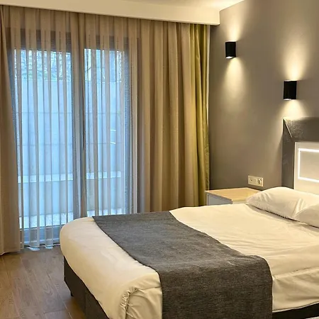 Hotel Peninsula-3