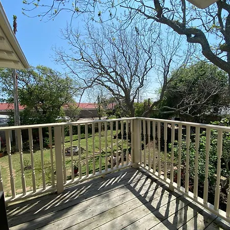 Avenue O Bed And Breakfast-2