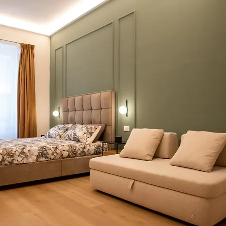 Suite 33-2