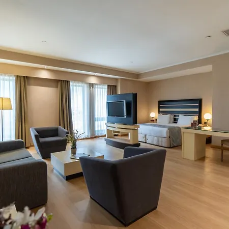 Adm Grand Hotel-2