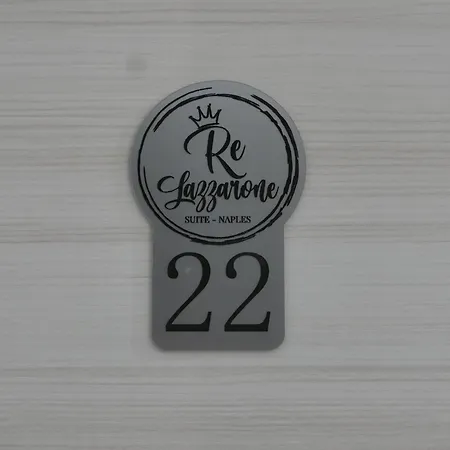 Re Lazzarone Suite-3