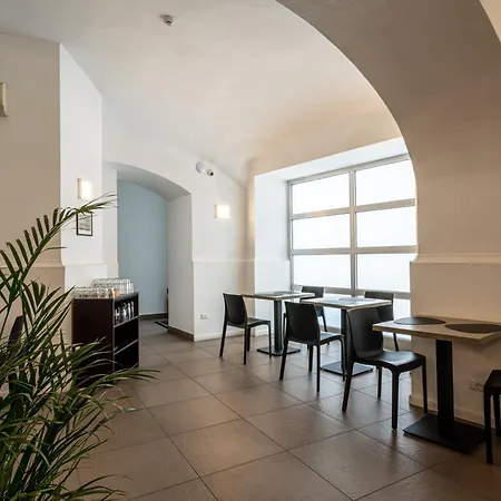 Hotel Diamond-3