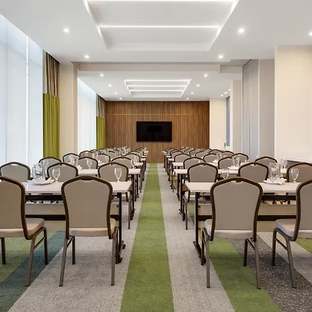 Hilton Garden Inn San Jose Airport City Mall-3