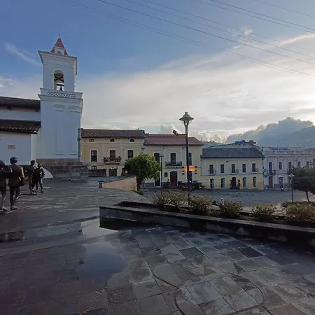 Quito Basecamp - Adventure Hostel-2