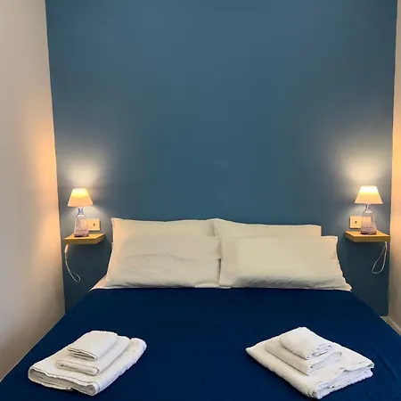 Aura Apartments Napoli-2